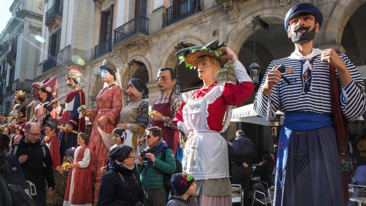 Los gigantes se encontrarán en Ciutat Vella para celebrar estas fiestas.