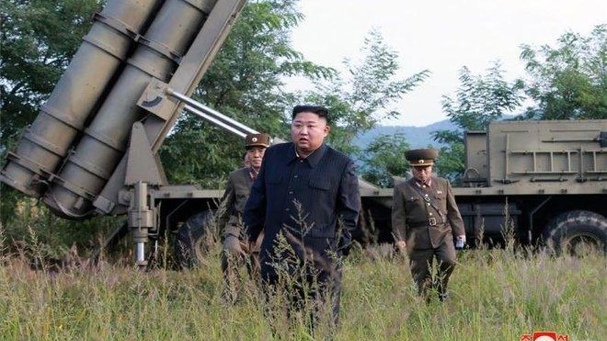 Corea del Norte confirma que probó un lanzacohetes múltiple de gran calibre