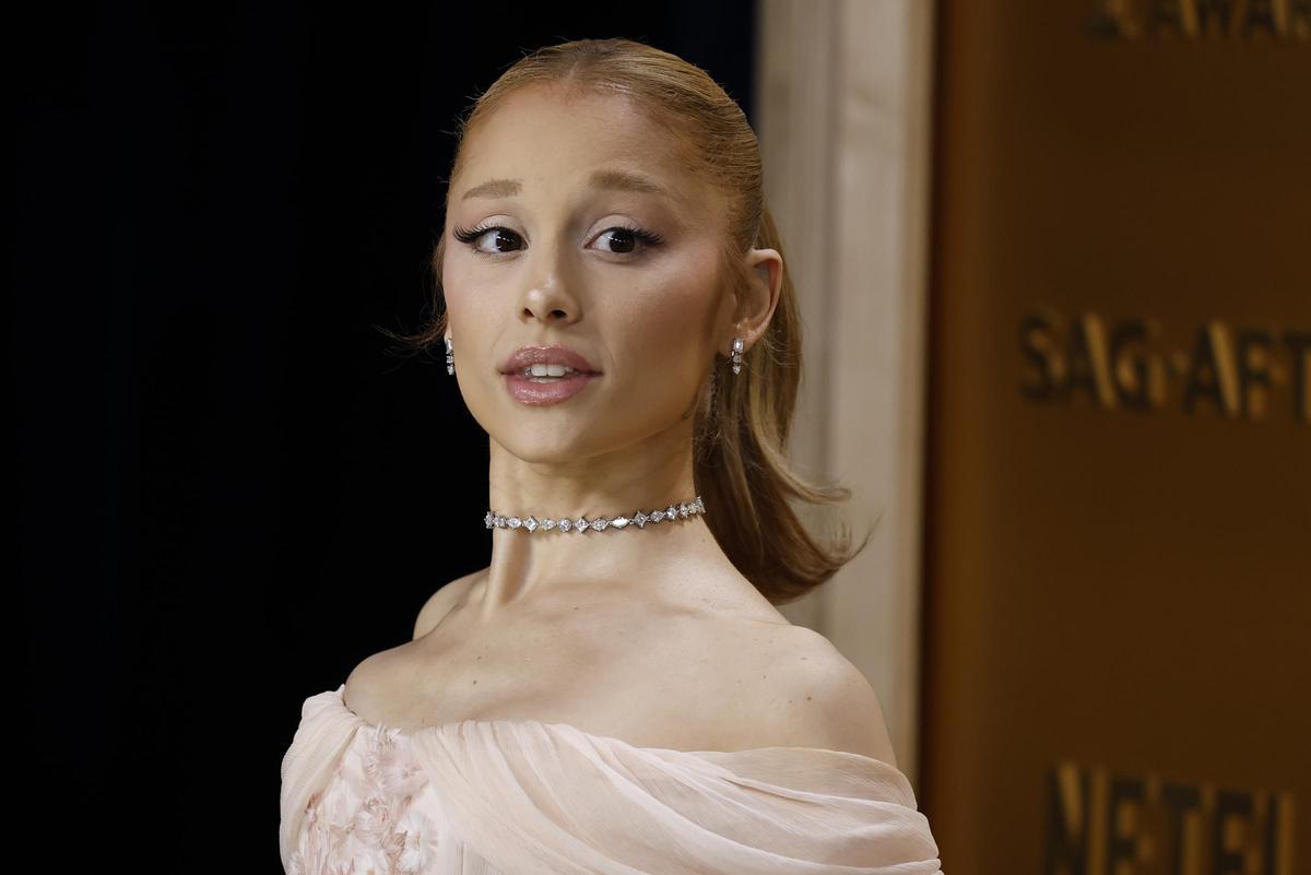Ariana Grande protagonizará 'Meet My Parents 4' junto a Ben Stiller y Robert de Niro