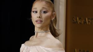 Ariana Grande protagonizará Meet My Parents 4 junto a Ben Stiller y Robert de Niro