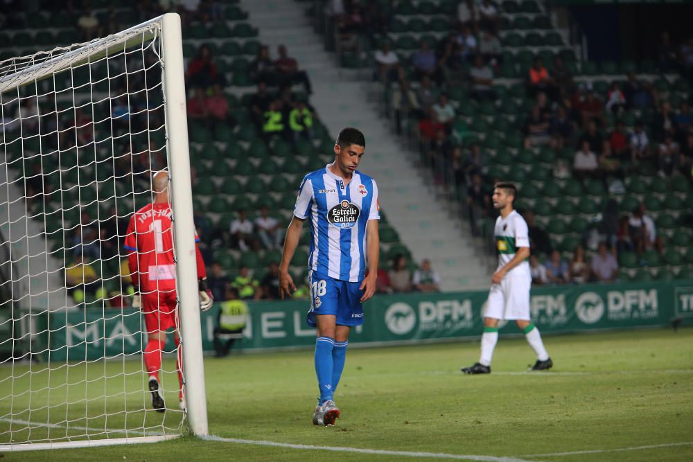 El Dépor empate en Elche, pero celebra