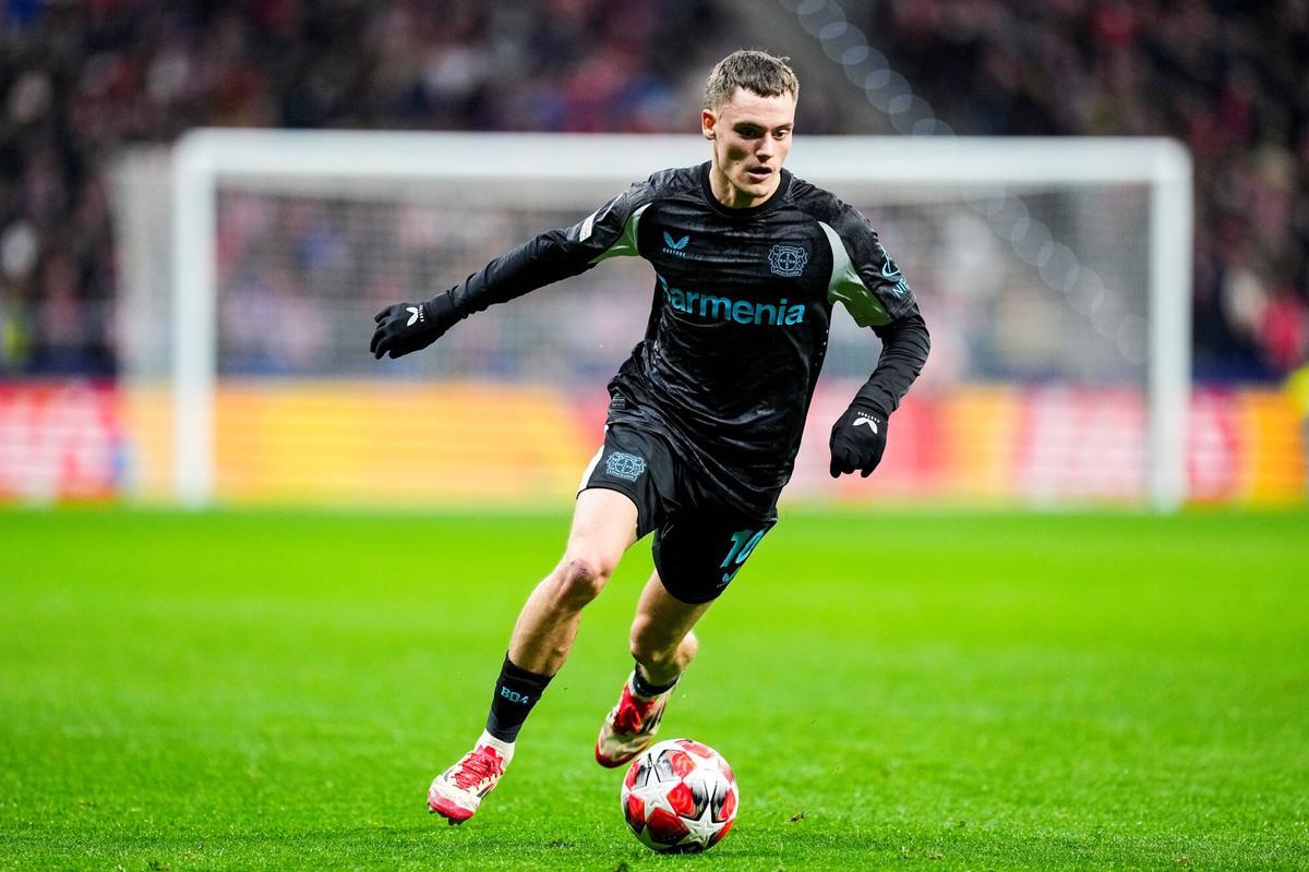 Florian Wirtz of Bayer Leverkusen in action during the UEFA Champions League 2024/25 League Phase MD7 match between Atletico de Madrid and Bayer 04 Leverkusen at Riyadh Air Metropolitano stadium on January 21, 2025, in Madrid, Spain. AFP7 21/01/2025 ONLY FOR USE IN SPAIN. Oscar J. Barroso / AFP7 / Europa Press;2025;SPAIN;SPORT;ZSPORT;SOCCER;ZSOCCER;Atletico de Madrid v Bayer 04 Leverkusen - UEFA Champions League 2024/25 League Phase MD7;