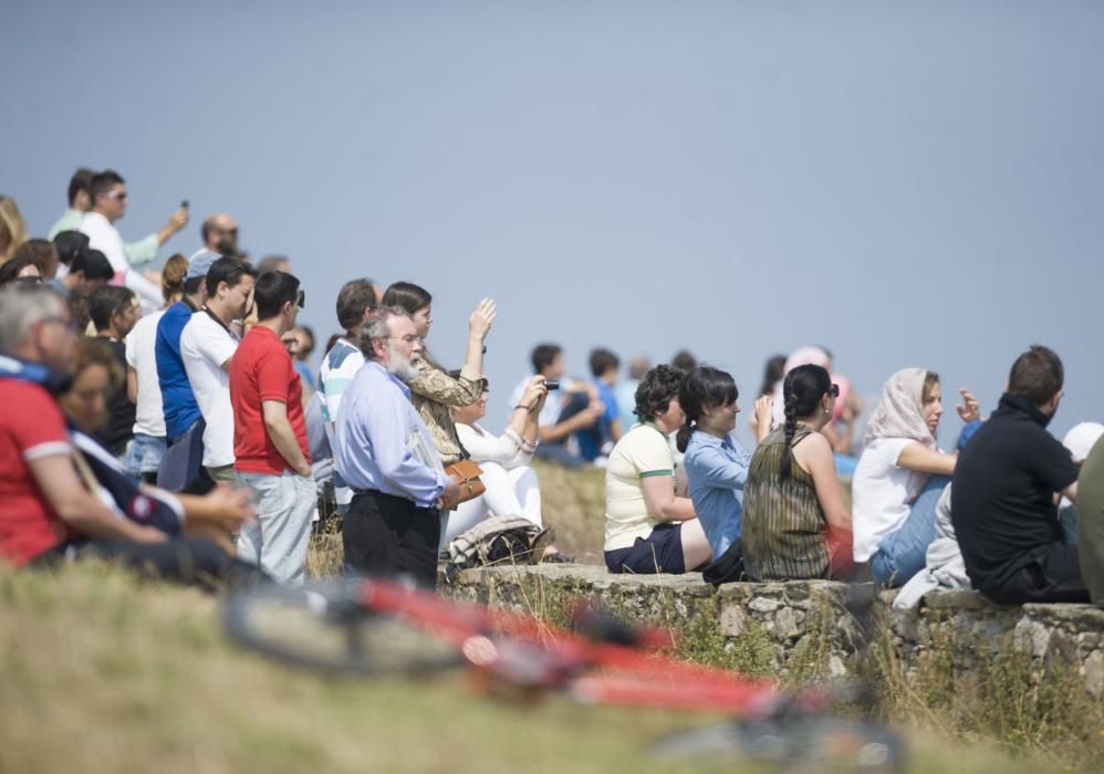 La Regata de Grandes Veleros abandona a A Coruña