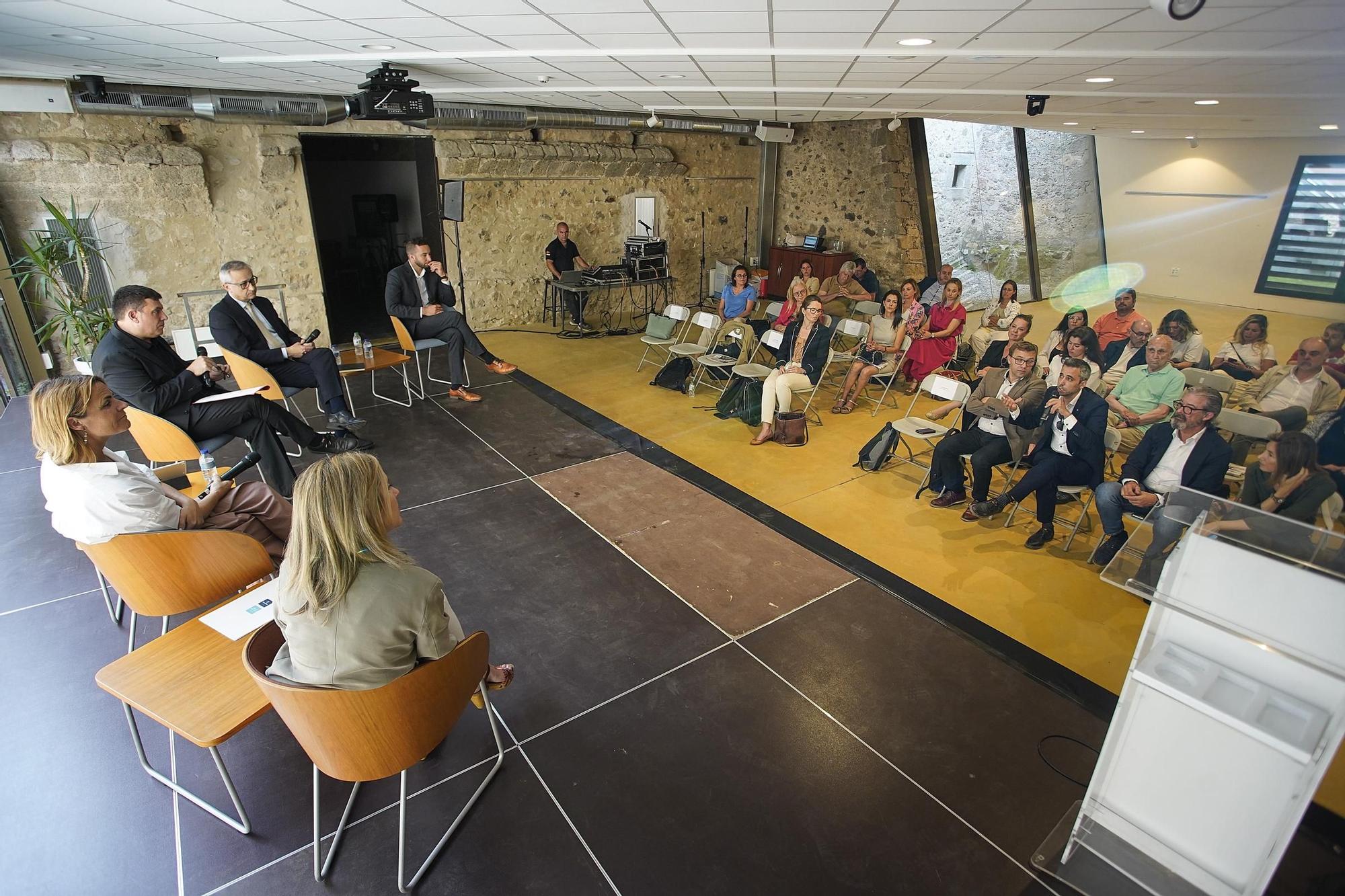 Les imatges de la jornada sobre el turisme i el sector hoteler organitzada per Diari de Girona