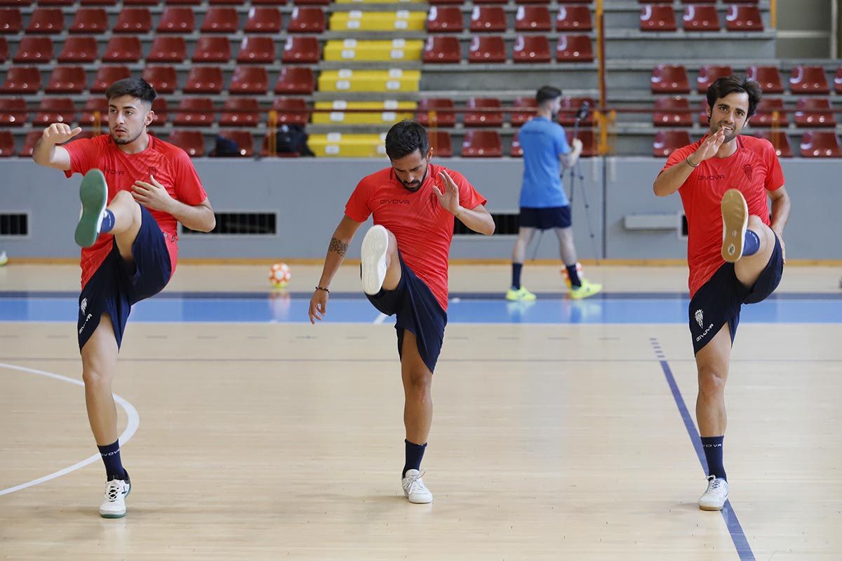 Las imágenes del primer entrenamiento del Córdoba Futsal en Vista Alegre