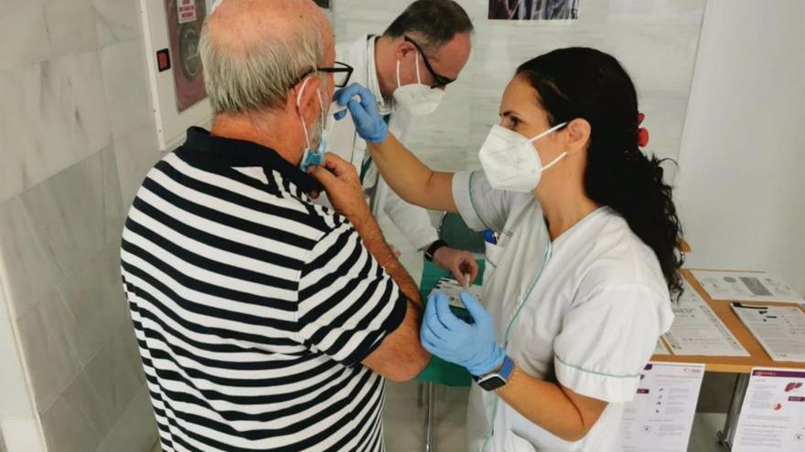 Un paciente es atendido en el Hospital Costa del Sol.  | L.O.