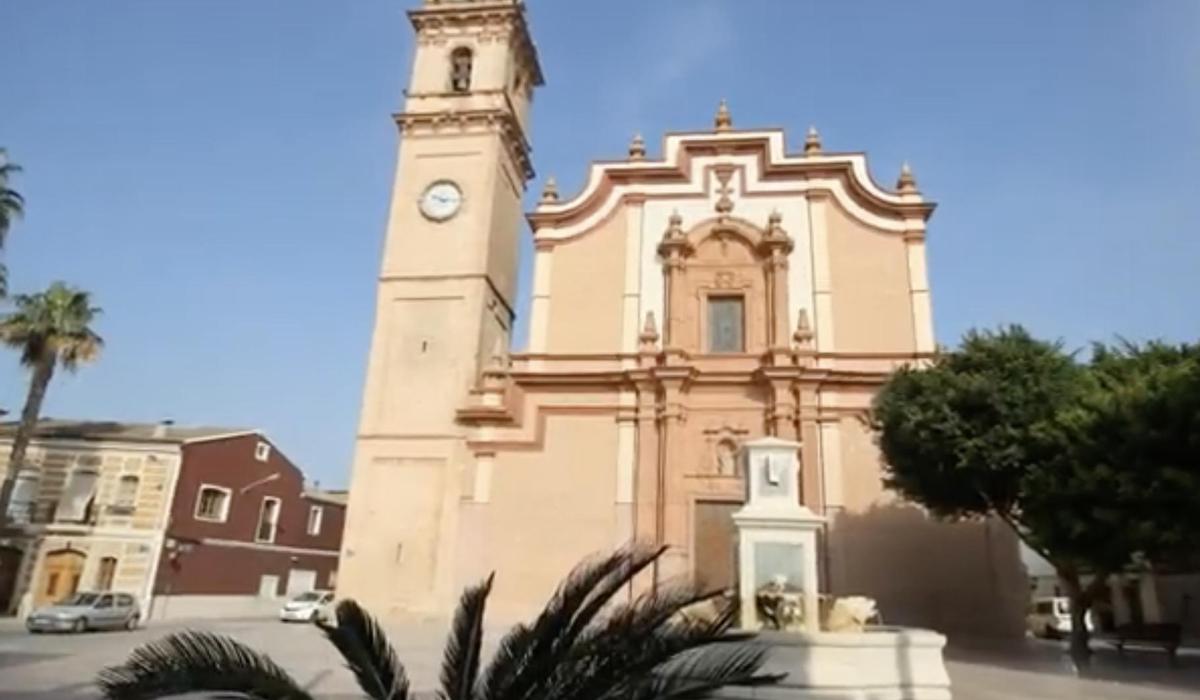 La "Catedral de l'Horta" es la Iglesia Parroquial de la Asunción de Nuestra Señora, en Foios