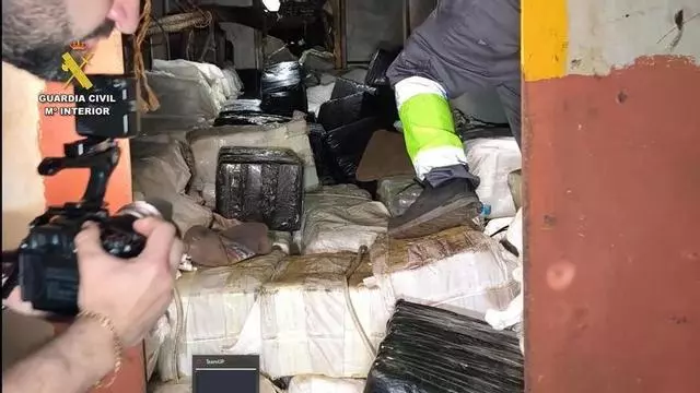 Operación Abisal de la Guardia Civil en el Atlántico canario, la mayor incautación de cocaína en un solo golpe policial.