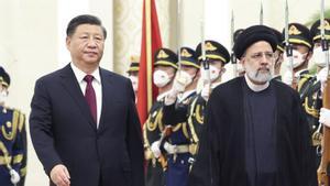 Perilla la relació de Teheran i Pequín, que donava empara per cru barat