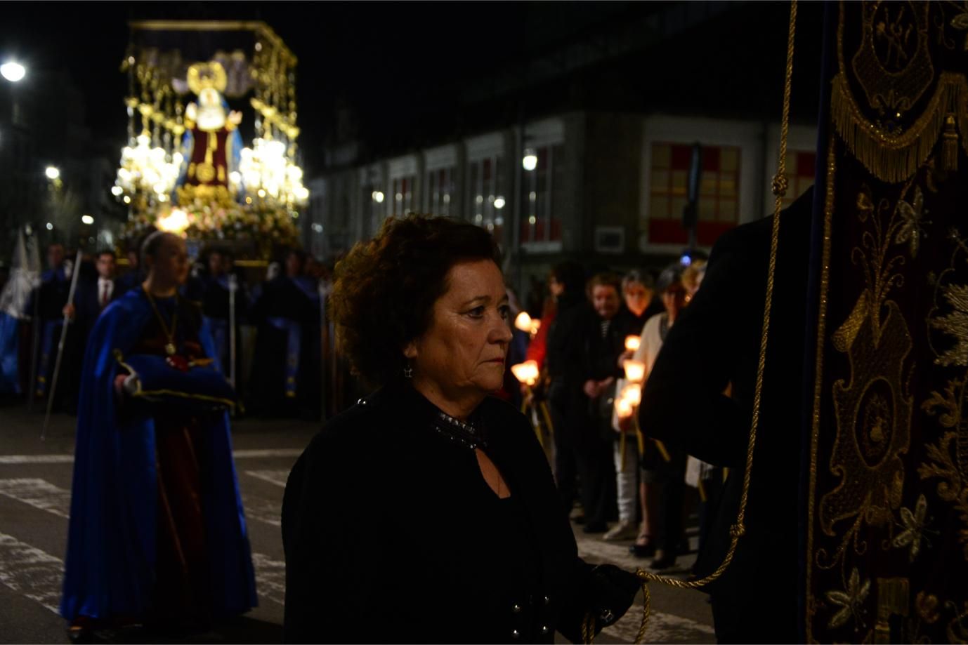 Cangas sintió el calor de la Virgen de los Dolores