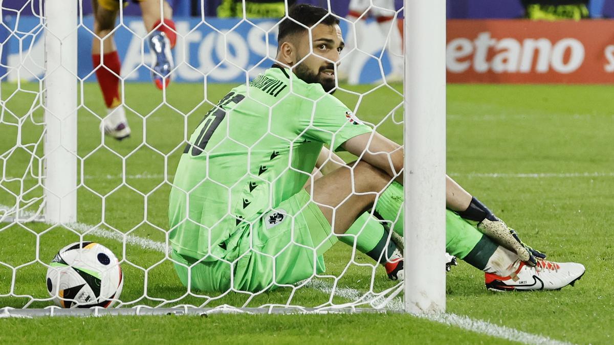 Mamardashvili con Georgia en el partido frente a España