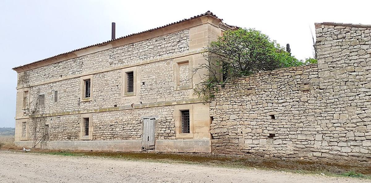 Cal Macià, o Casa Vallmanya.
