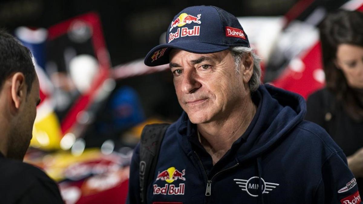 Carlos Sainz, el mejor piloto de rallys de la historia, ganador del último Rally Dakar.