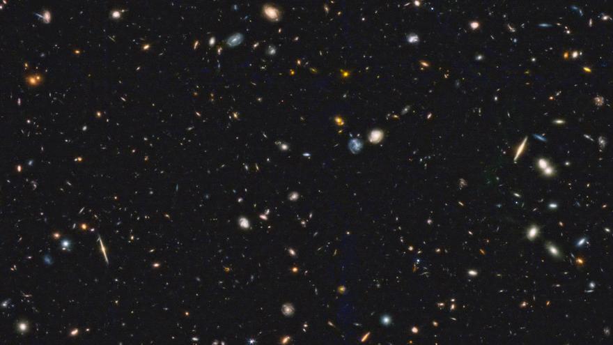 El telescopio Webb muestra la que puede ser una de las galaxias más lejanas jamás observadas