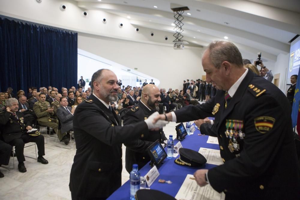 Actos de conmemoración del aniversario de la Policía