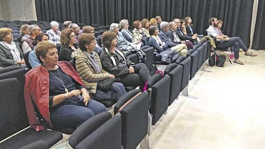 Momento del acto organizado por la AECC de Balears.