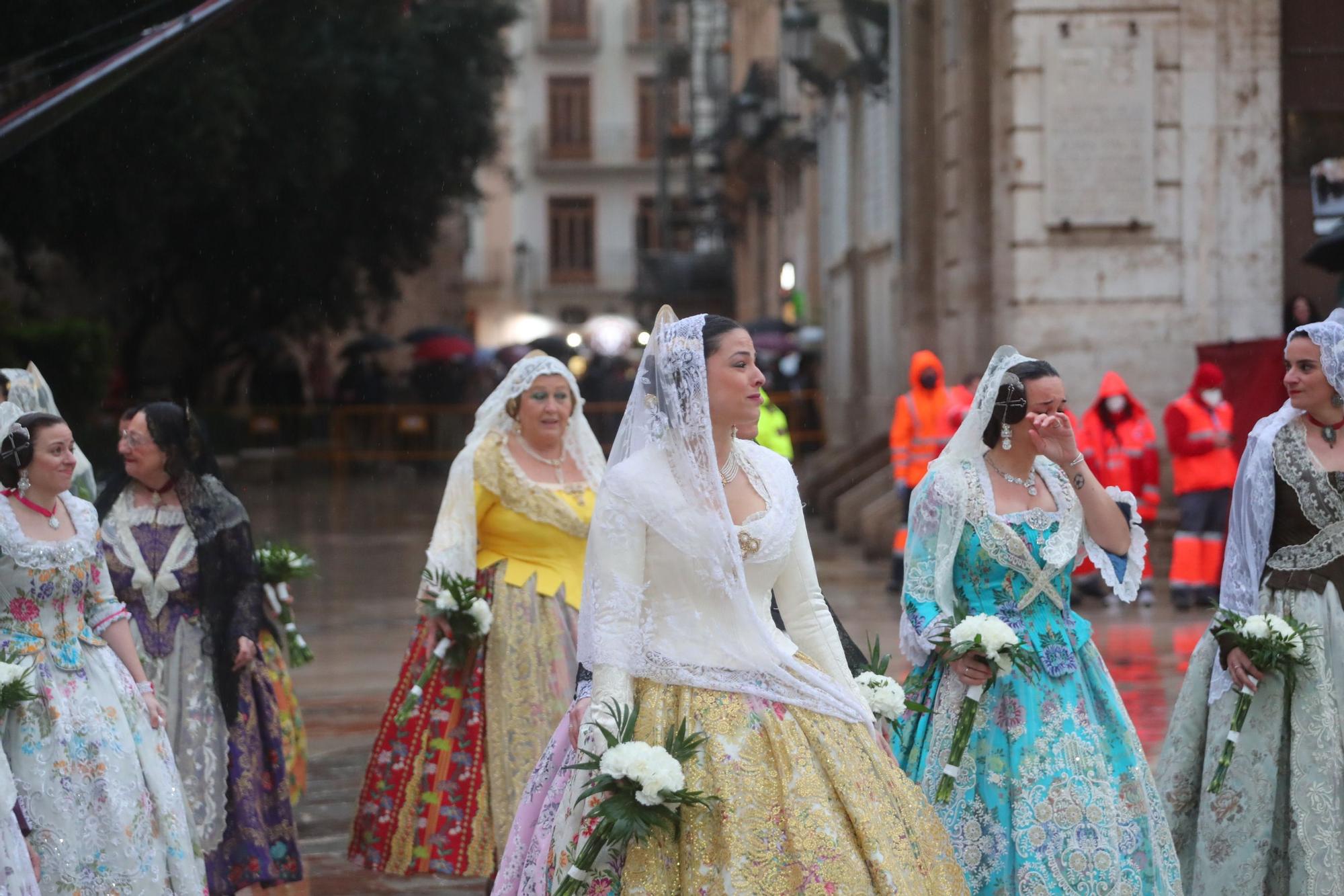 Búscate en el primer día de ofrenda por la calle de la Paz (entre las 18:00 a las 19:00 horas)