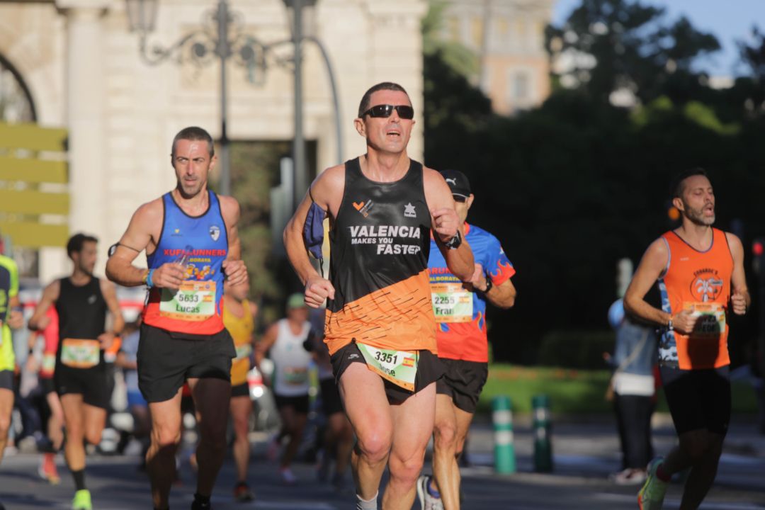 FOTOS | Búscate en el Medio Maratón Valencia 2021