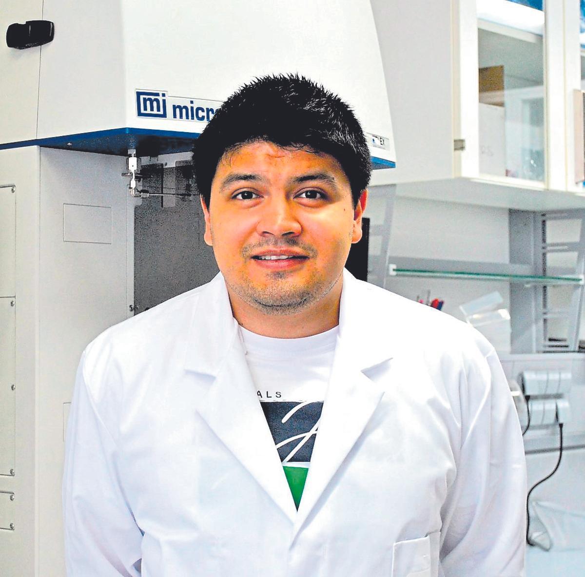 Juan Manuel Ceballos Guzmán, investigador postdoctoral del Centro Singular de Investigación en Química Biolóxica e Materiais Moleculares (CiQUS)