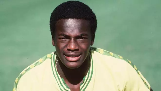 Futbolistas y homosexualidad: de Fashanu a Jankto