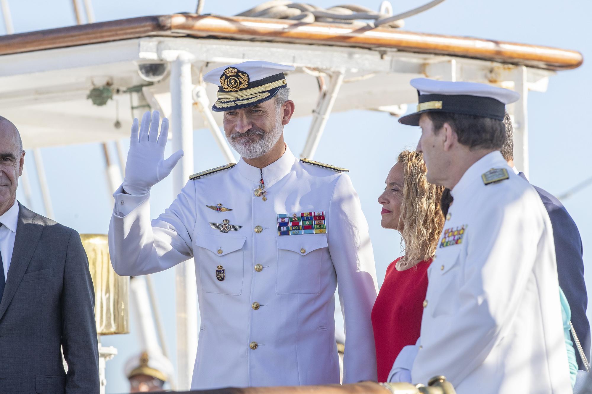 El rey celebra 500 años de la llegada de Elcano tras dar la vuelta al mundo