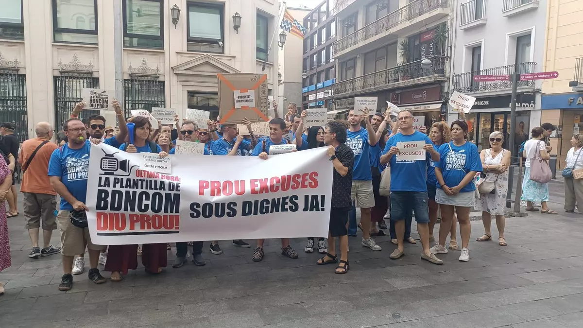 El gobierno Albiol tumba una moción para subir el sueldo a la plantilla de la televisión y radio públicas de Badalona