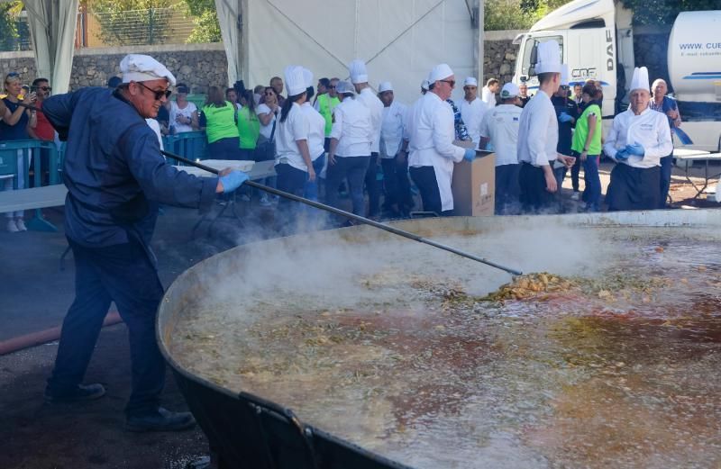 Macropaella popular en Fontanales