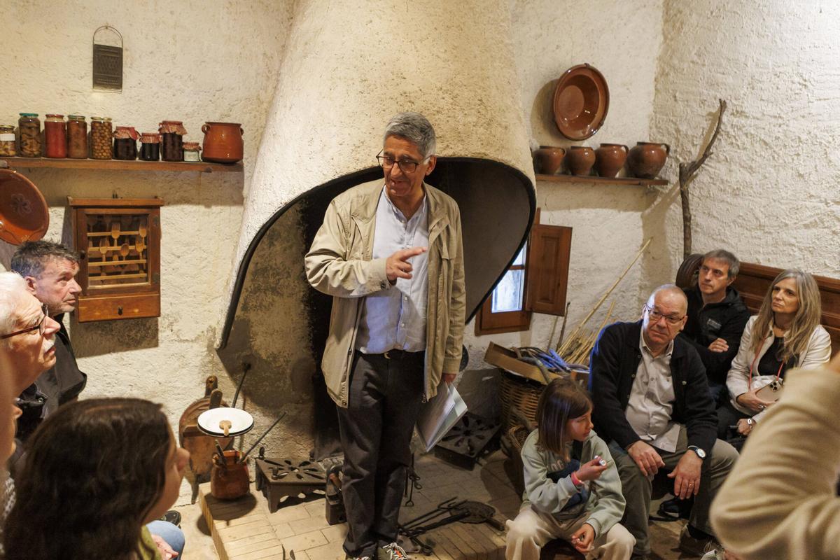 Visita a la Casa de la Culla, en imatges