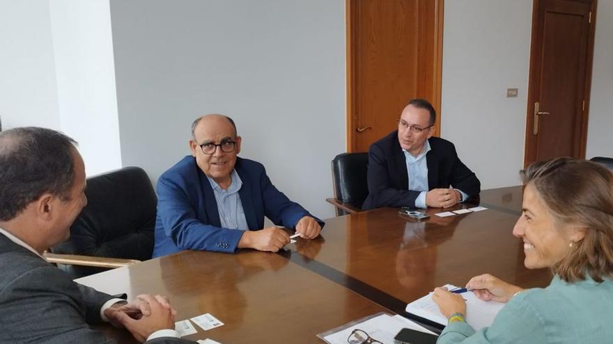 Los responsables de Tánger MED visitan la terminal Ro-Ro de Bouzas y a Suardiaz