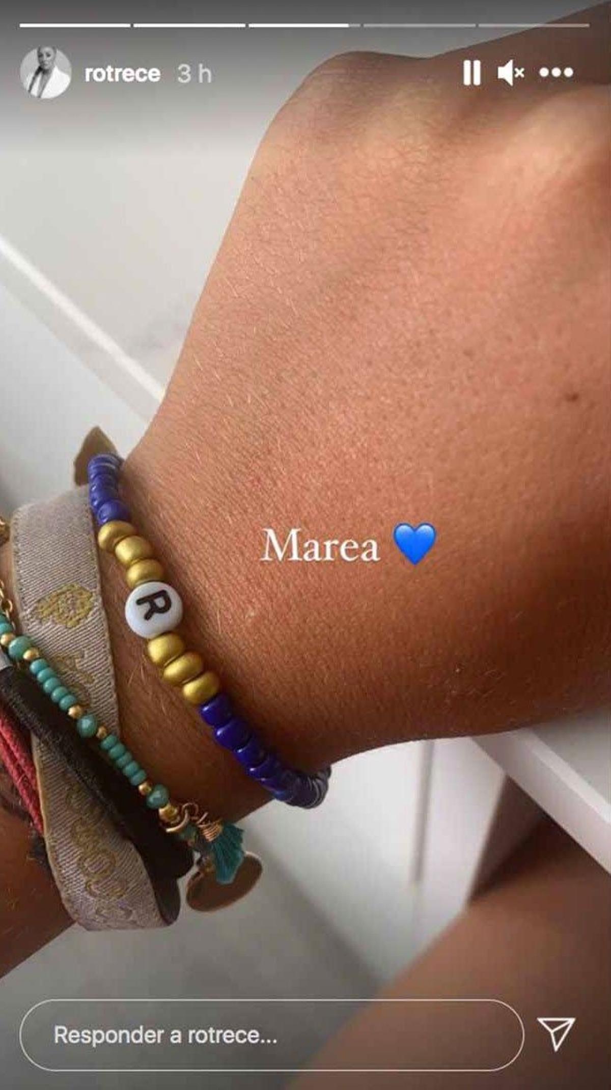 Una imagen compartida por Rocío Flores en su Instagram, "marea azul"