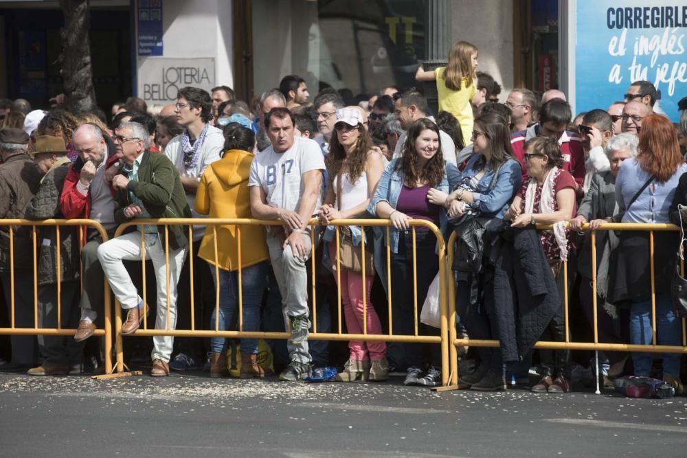 Búscate en la mascletà