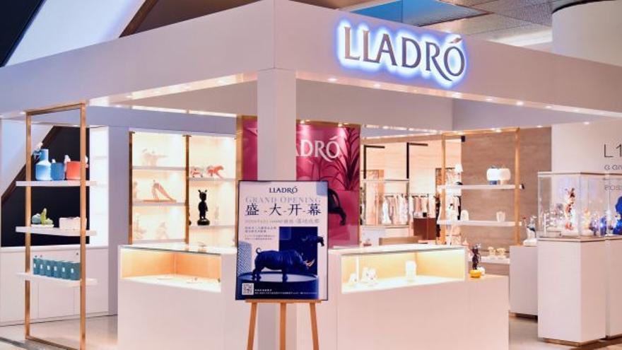 Lladro Afianza Su Presencia En China Con La Apertura De Una Tienda Propia En Pekin Levante Emv