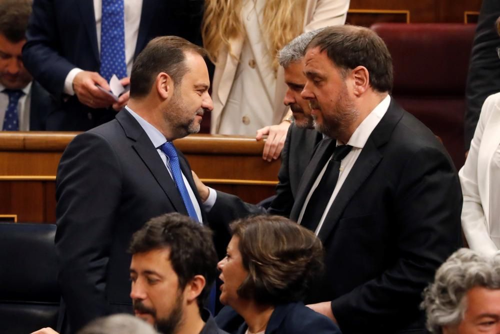 Entrada dels polítics presos al Congrés.