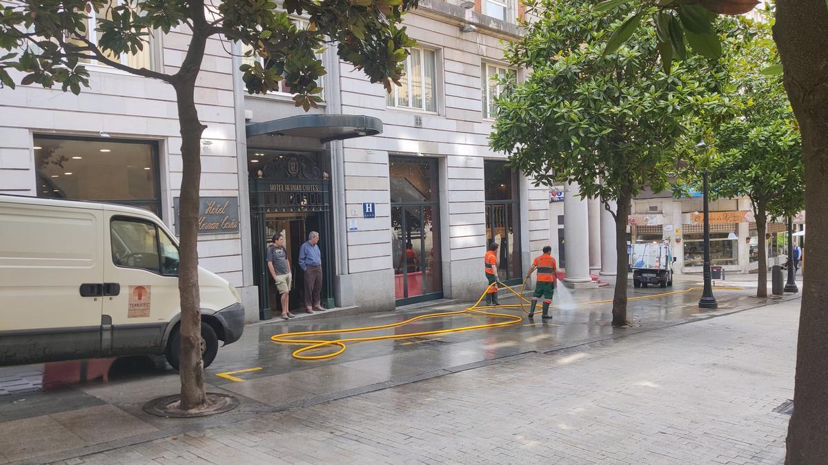 "Riada" en la cuesta de Correos de Gijón