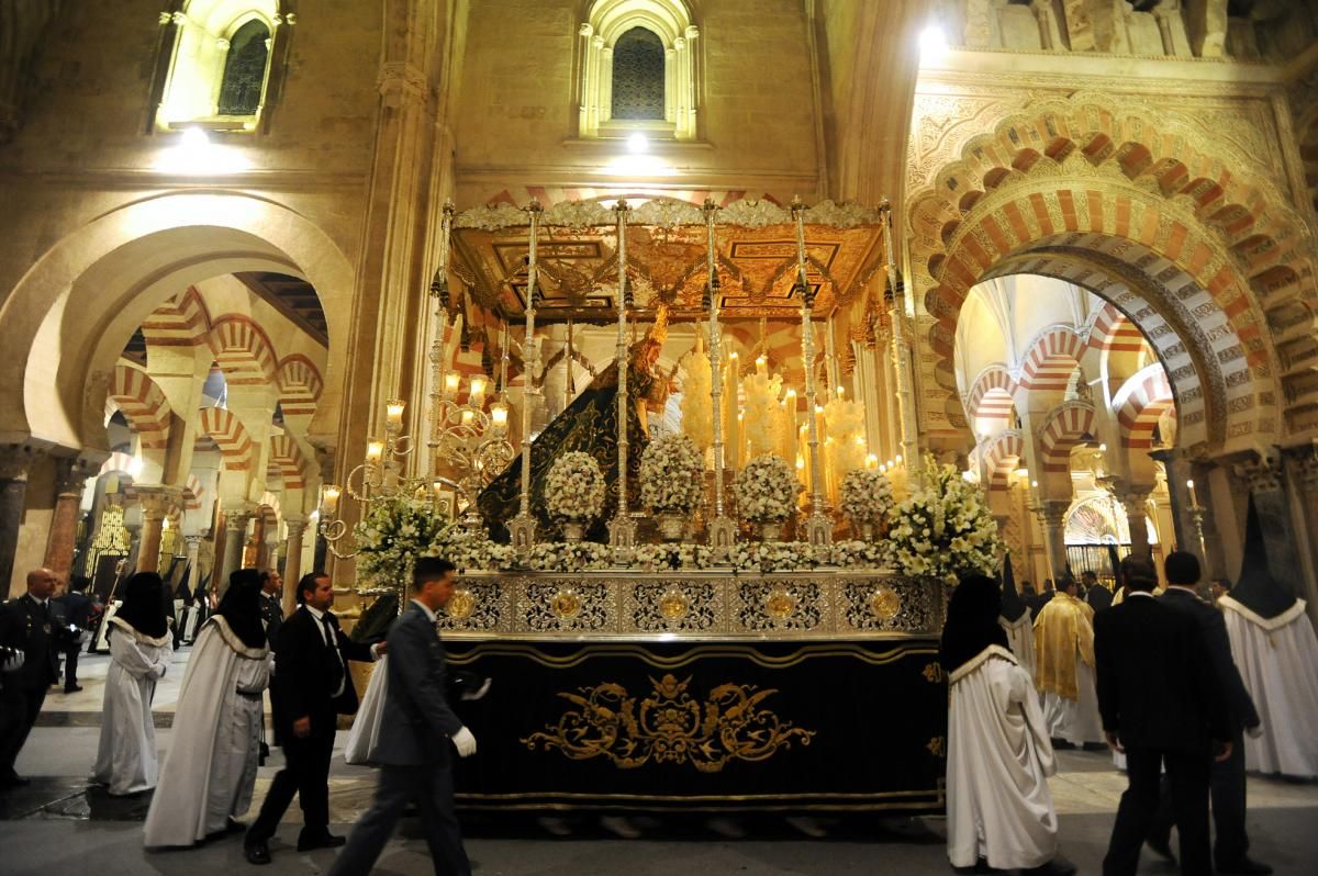 La Esperanza brilla en el Domingo de Ramos