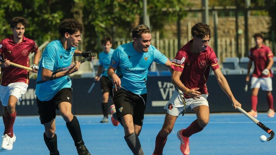 Giner, Xaloc y San Vicente inician una nueva temporada en la DHB de hockey
