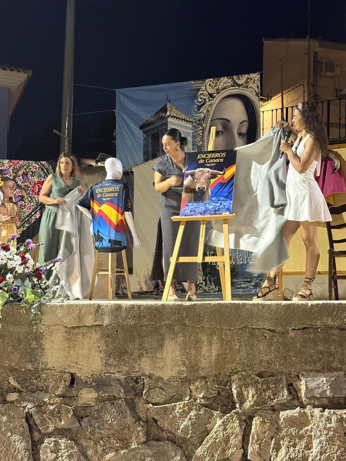 Presentación del cartel anunciador de las Fiestas de Canara
