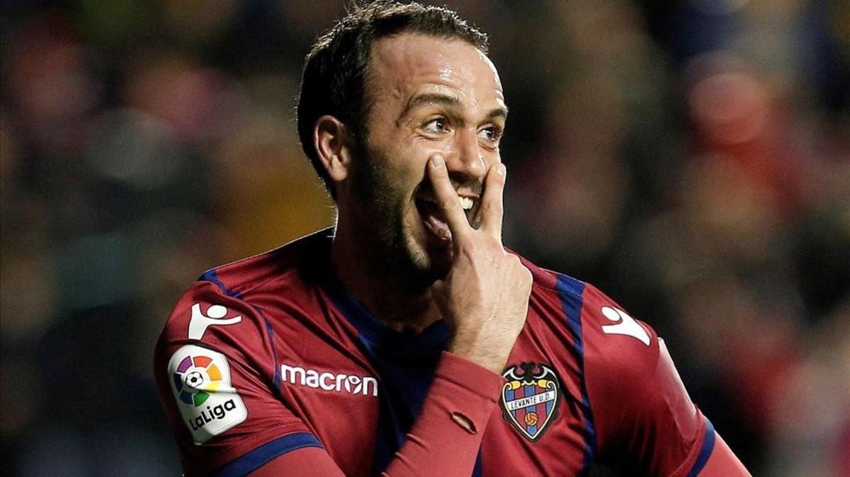 Pazzini tuvo un debut espectacular, logrando el tanto del empate en los minutos finales