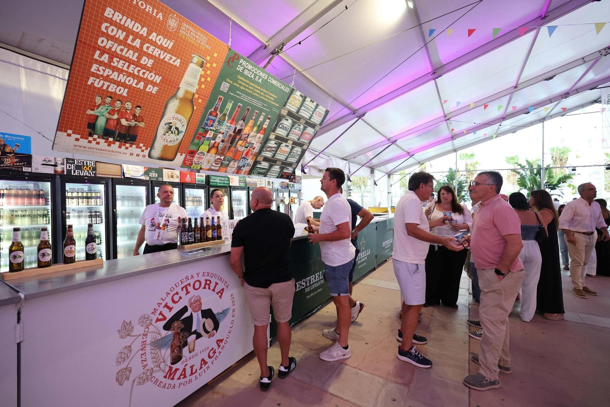 Mira todas las fotos de la Feria de la Cerveza en Ibiza