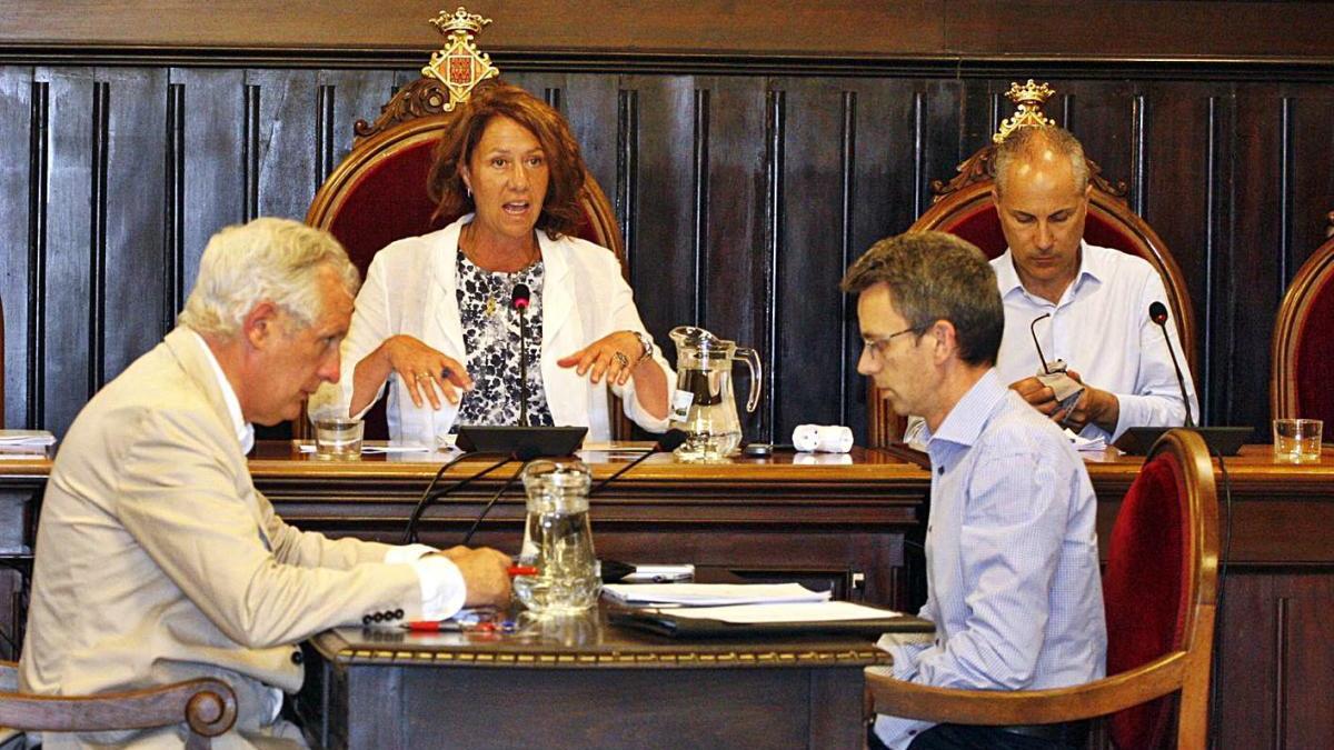 Carles Merino, a l&#039;esquerra de la imatge, en una fotografia d&#039;arxiu.