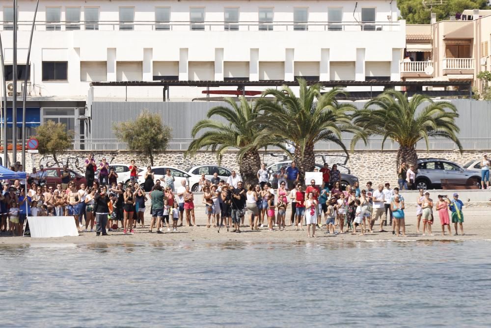 Mancojo logra cruzar el Mar Menor