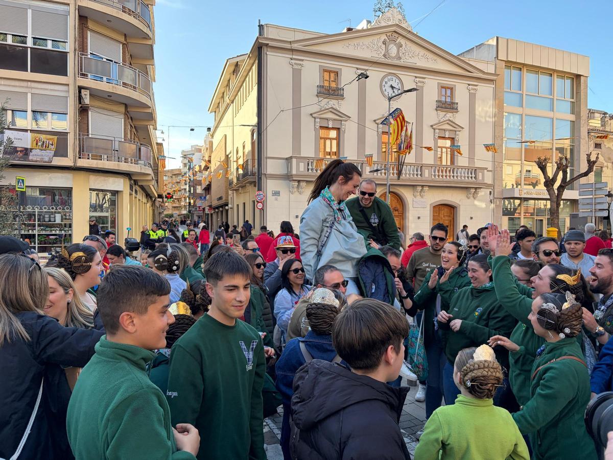Celebración de la victoria de Ángel del Alcázar en Torrent.