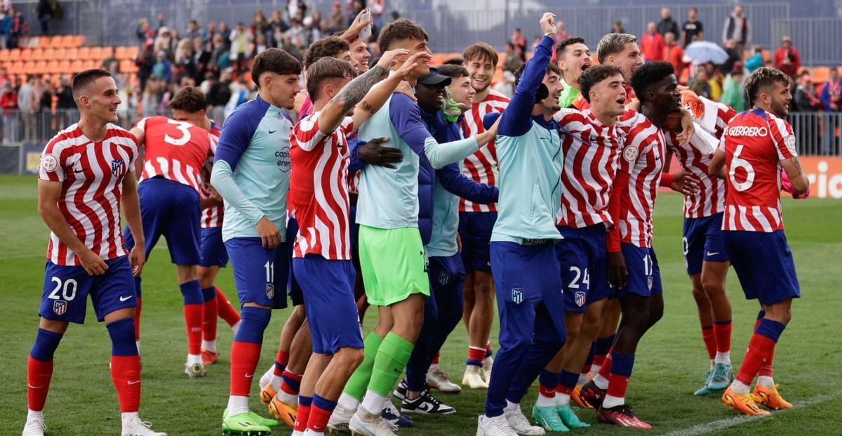 Los jugadores del Atlético de Madrid B celebran su pase a la finaldel play off. | PRENSA ATLÉTICO