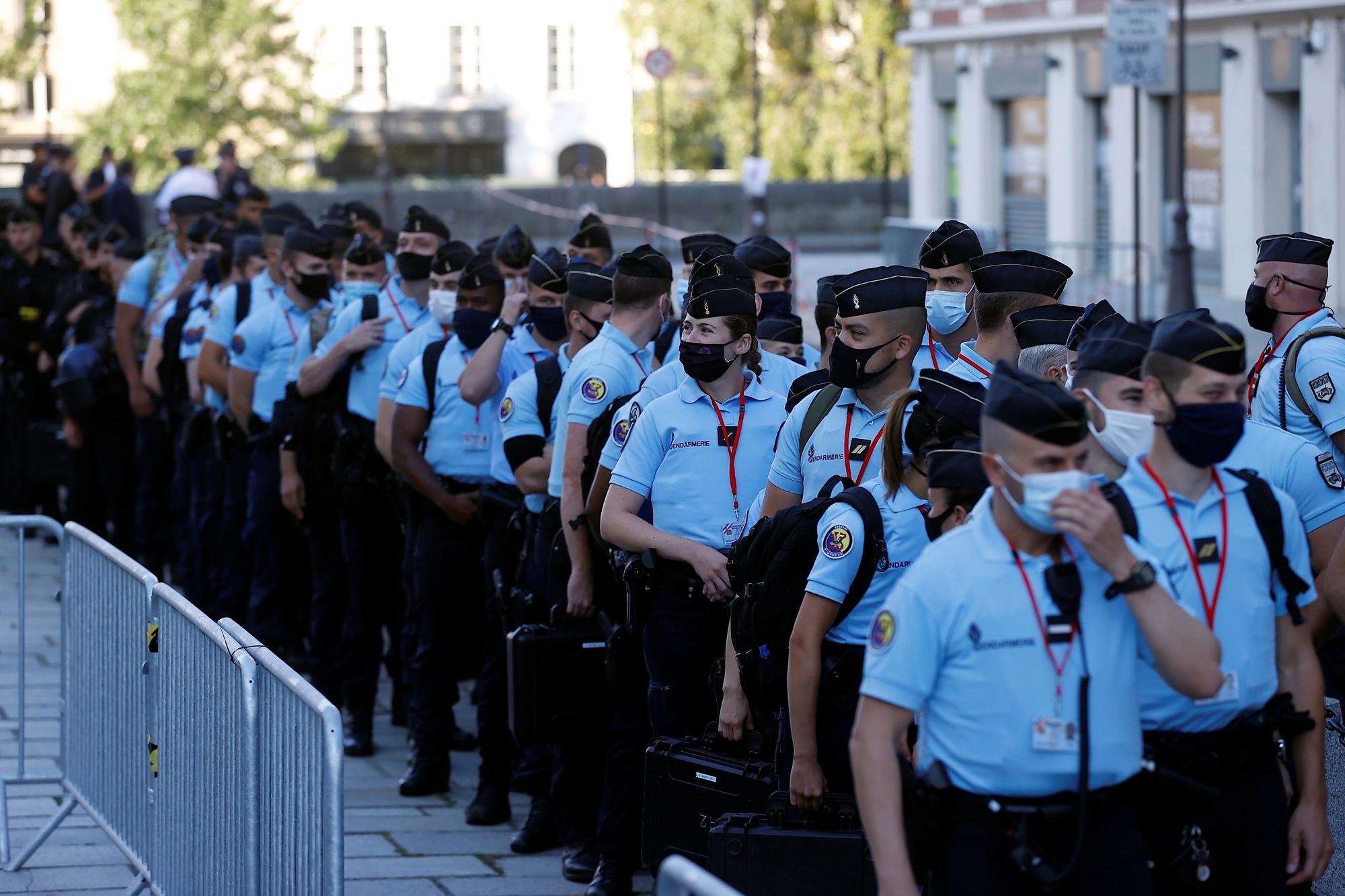 Grandes medidas de seguridad en el juicio por los atentados de París