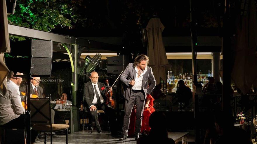 El Jardín del Ritz repite su noche de flamenco tras el éxito de julio: gastronomía y champagne al aire libre para despedir el verano