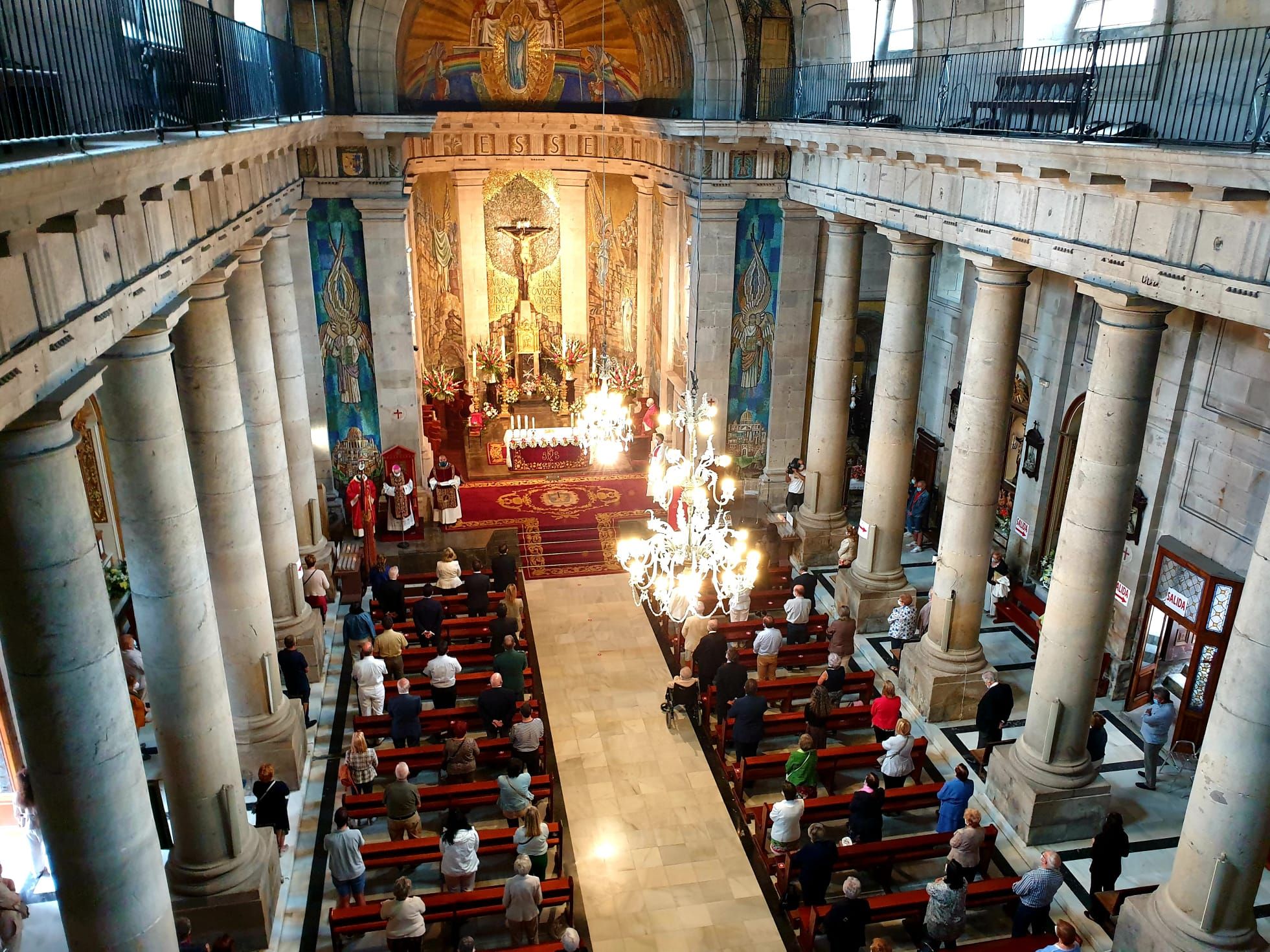 Vigo se encomienda al Cristo de la Victoria