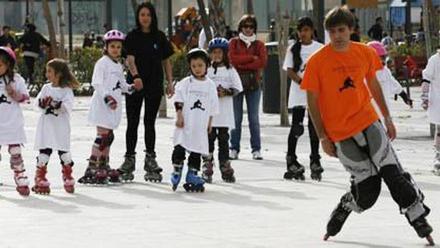 Los patines toman el centro de Vila - Diario de Ibiza