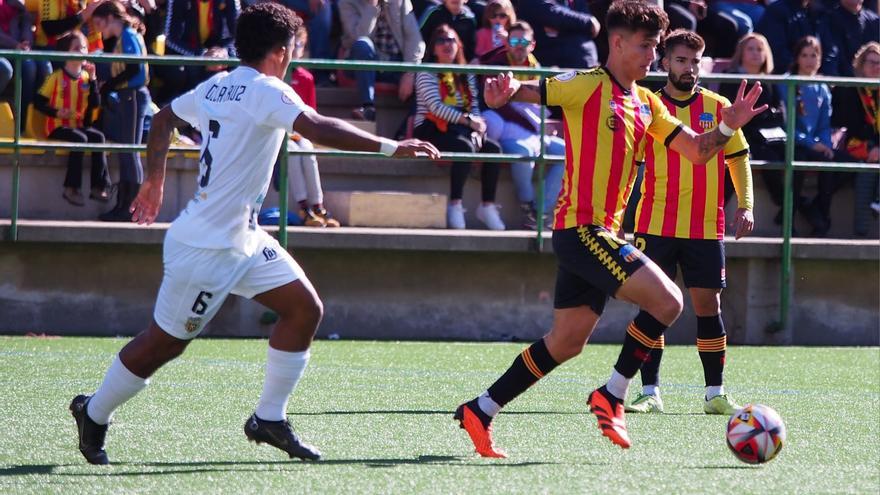 La Peña Deportiva da la cara en su visita al Sant Andreu (2-2)