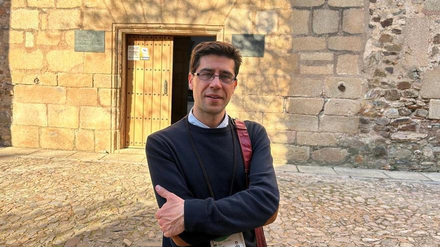 Turismo cultural en Cáceres: Antonio Cancho analiza la evolución de los guías extremeños