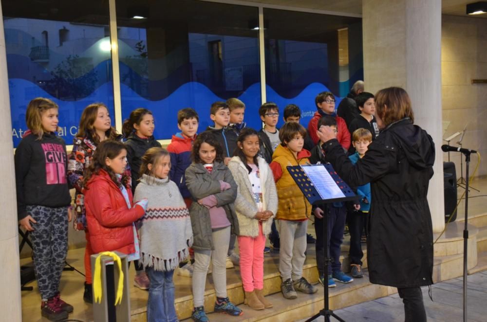 Encesa dels llums de Nadal als carrers i places de